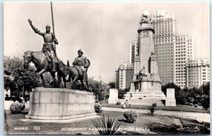 M-77555 Monumento A Cervantes y Edificio España Madrid Spain