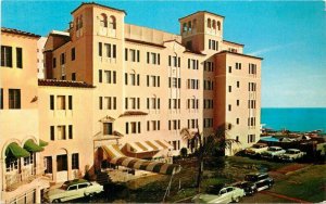 Autos Bill O'Sullivan's Hotel Vendome 1950s Postcard pool Miami Beach 6953