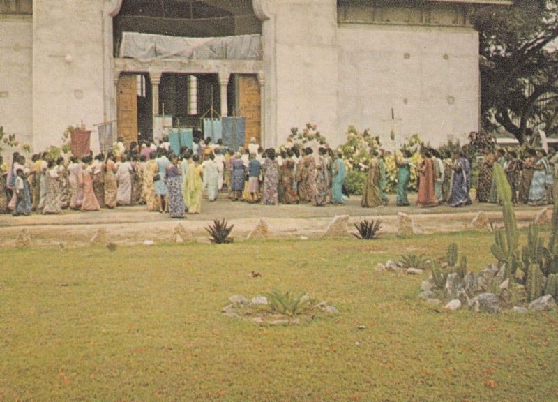 Mothers Union at Cathedral Of Living Saviour Sri Lanka Postcard