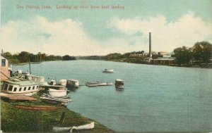 Iowa Des Moines Looking up River Boat landing Leighton #15322 Postcard 22-7616