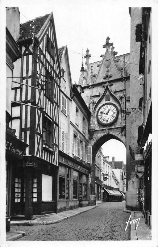 B107455 France Auxerre Porte de l'Horloge et Vieille Maison real photo uk