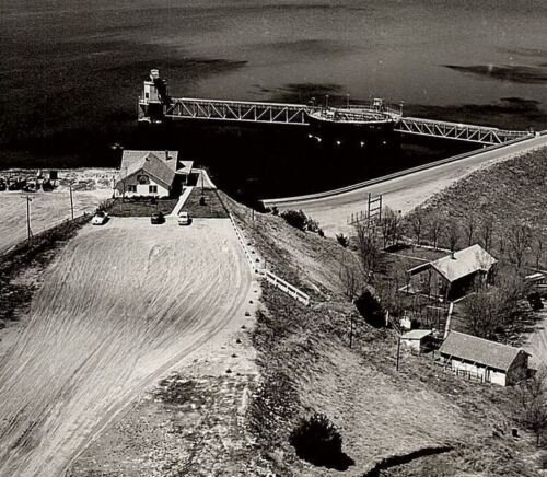 1940s OGALLALA NEBRASKA KINGSLEY DAM LAKE McCONAUGHY REAL PHOTO POSTCARD 25-165 