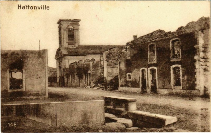 CPA Vigneulles-les-Hattonchatel - Rue - Strassenpartie - Ruines (1036980)