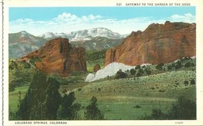 Gateway to the Garden of the Gods, Colorado Springs early...