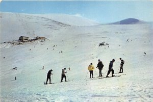 uk48002 ski ing on the cairngorms inverness shire scotland uk