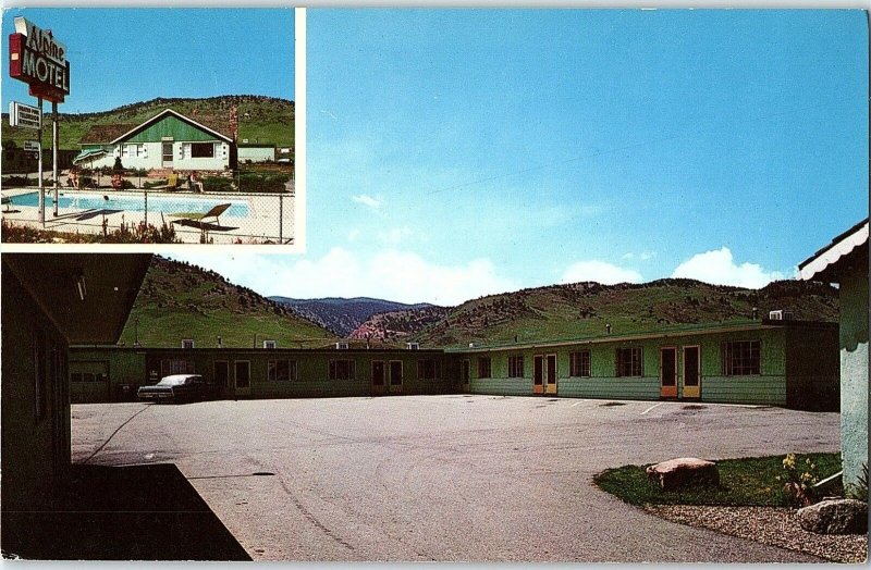 Vintage Alpine Motel, Estes Park, Colorado Postcard P130