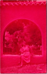 Victorian Romantic Couple Pink Vintage RPPC C015