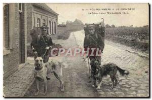 Old Postcard Customs Customs officers at the border The departure for & # 39e...