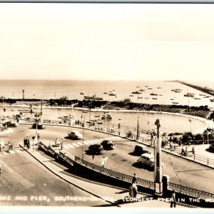 Title: c1930s Southend-on-Sea, England RPPC Longest in World Lake Promenade A337