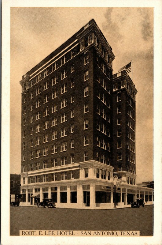 Vtg 1920s Robert R Lee Hotel San Antonio Texas TX Lumitone Postcard