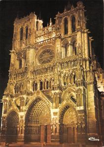 BF1409 amiens cathedrale de nuit   France