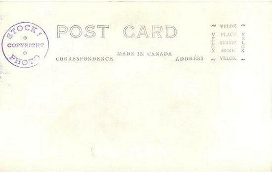 Canada, Penticton, BC, RPPC,Three Gable Hotel, 40s Cars