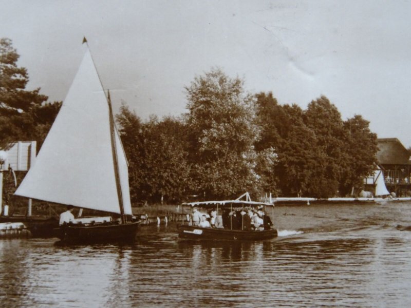Norfolk WROXHAM River Bure c1950s RP Postcard by Valentine