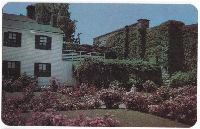 Dulany Mahan Memorial Garden, Hannibal Missouri