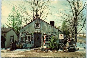 M-39115 Horse & Hound Country Store and Antique Shop South Salem New York