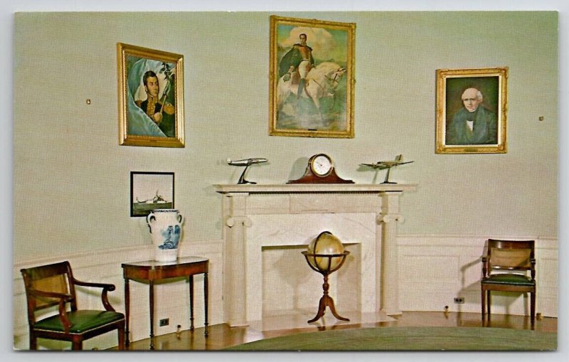 Independence MO Harry Truman Library Mantle And Portraits Missouri Postcard M23