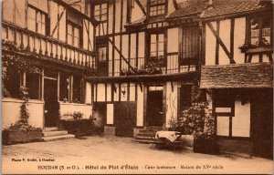 VINTAGE POSTCARD COURTYARD AT HOTEL DU PLAT D'ETAIN AT HOUDAN FRANCE SEPIA ~1930