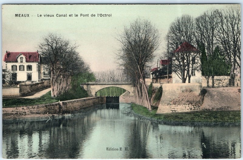 c1900s Meaux, France View of Canal & Bridge Tinted Postcard Crisp Unposted A81
