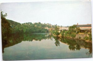 postcard Norwich Connecticut - View Along the Shetucket River