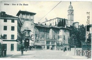 04806 vintage postcard - UDINE City: VIA MANIN-