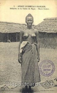 Haute Guinee African Nude Postal Used Unknown light yellowing from age