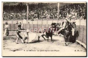 Old Postcard Sport Spain Bullfight Toro Taurus Quite the matador after a pike