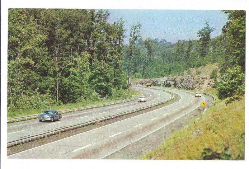 PA Turnpike Bowmansville Area Pennsylvania HOJO Postcard