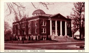 Postcard KS Crawford County Pittsburg United Presbyterian Church 1940s S86