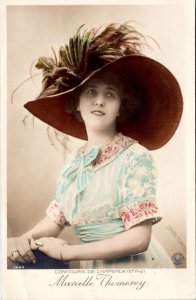 RPPC Belle Epoque era actress Marcelle Thomerey Concours de Chapeaux