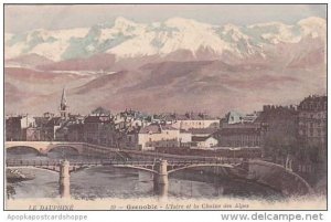 France Grenoble L'Isere et la Chaine des Alpes
