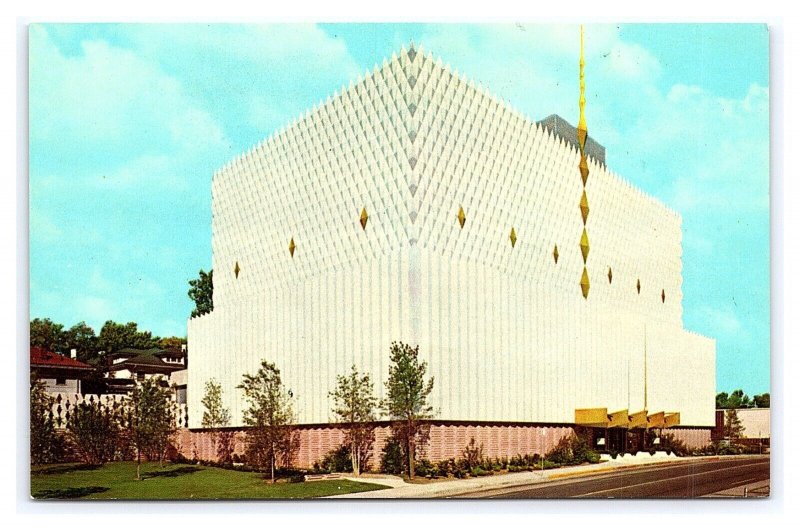 The Abundant Life Building Tulsa Oklahoma Postcard Oral Roberts Evangelistic