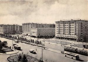 MOSCOW RUSSIA THE SOUTH WEST DRISTRICT LOMONOSOV PROSPEKT PHOTO POSTCARD c1950s