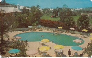 HAMILTON , Bermuda , 1962 ; Bermudiana Pool