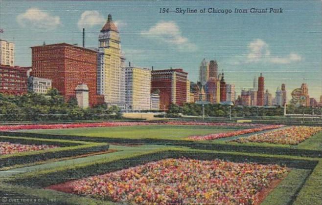 Illinois Chicago Skyline At Grant Park