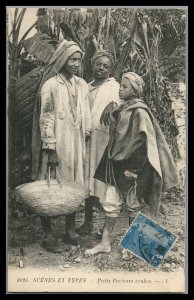 Tunisia postcard Petits Poreteurs  Arabes  Young Arab Porters