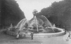 A827 France Paris Jardin du Luxembourg Fontaine Carpeaux Bicyclist postcard