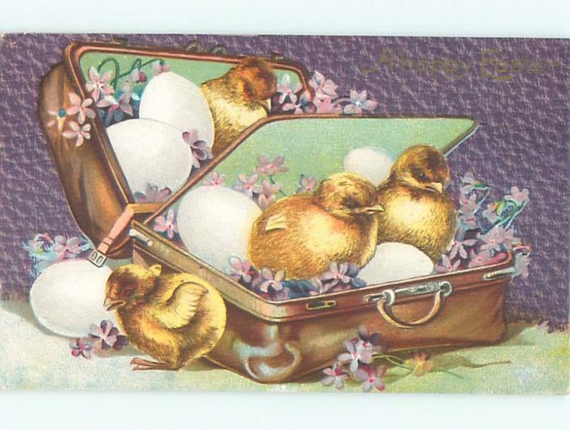 Pre-Linen Easter CUTE CHICKS SITTING IN ANTIQUE SUITCASE AB3862