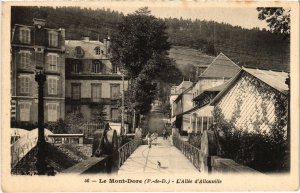 CPA Le Mont Dore L'Allee d'Allouville FRANCE (1289538)