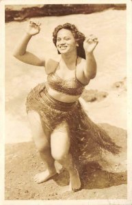 RPPC HULA DANCER Honolulu, Hawaii Hula Girl 1945 Vintage Photo Postcard