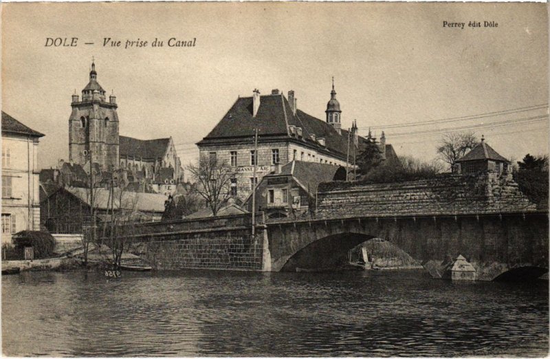 CPA Dole vue prise du Canal (1265128)