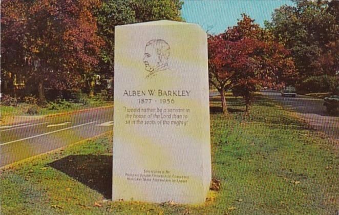 Kentucky Paducah Alben W Barkley Monument Jefferson Street 1988