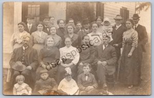 K49/ Minerva Ohio RPPC Postcard c1910 Well-Dressed People Family 146