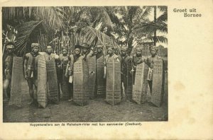 indonesia, BORNEO, Dayak Headhunters Mahakam River, Shields (1899) Postcard