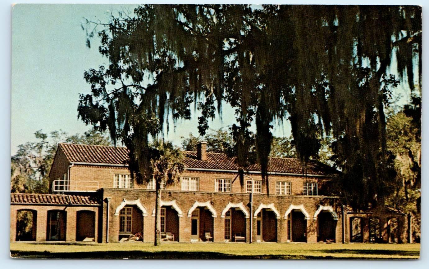 2 Postcards DOWLING PARK, Live Oak FL DeLong Hall ADVENT CHRISTIAN