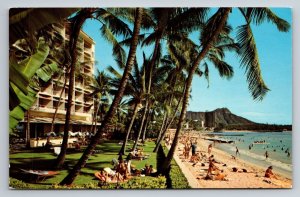 Surfrider Hotel Waikiki Beach Hawaii Vintage Unposted Postcard Dated 1973