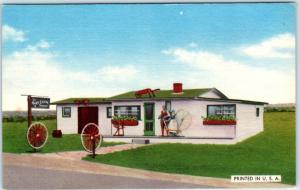 GRAND PRE, NOVA SCOTIA  Canada     MARY EATON SHOPPE  ca 1940s   Postcard
