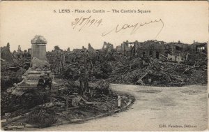 CPA LENS-Place du Cantin-The Cantin's Square (44112)