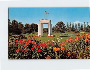 Postcard International Peace Arch US-Canada Border
