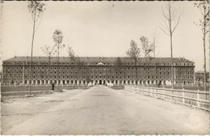 CPA Pau Caserne Bernadotte FRANCE (1124480)