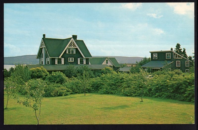 Nova Scotia ~ Inverary Inn Hotel BADDECK Cape Breton - Chrome 1950s-1970s